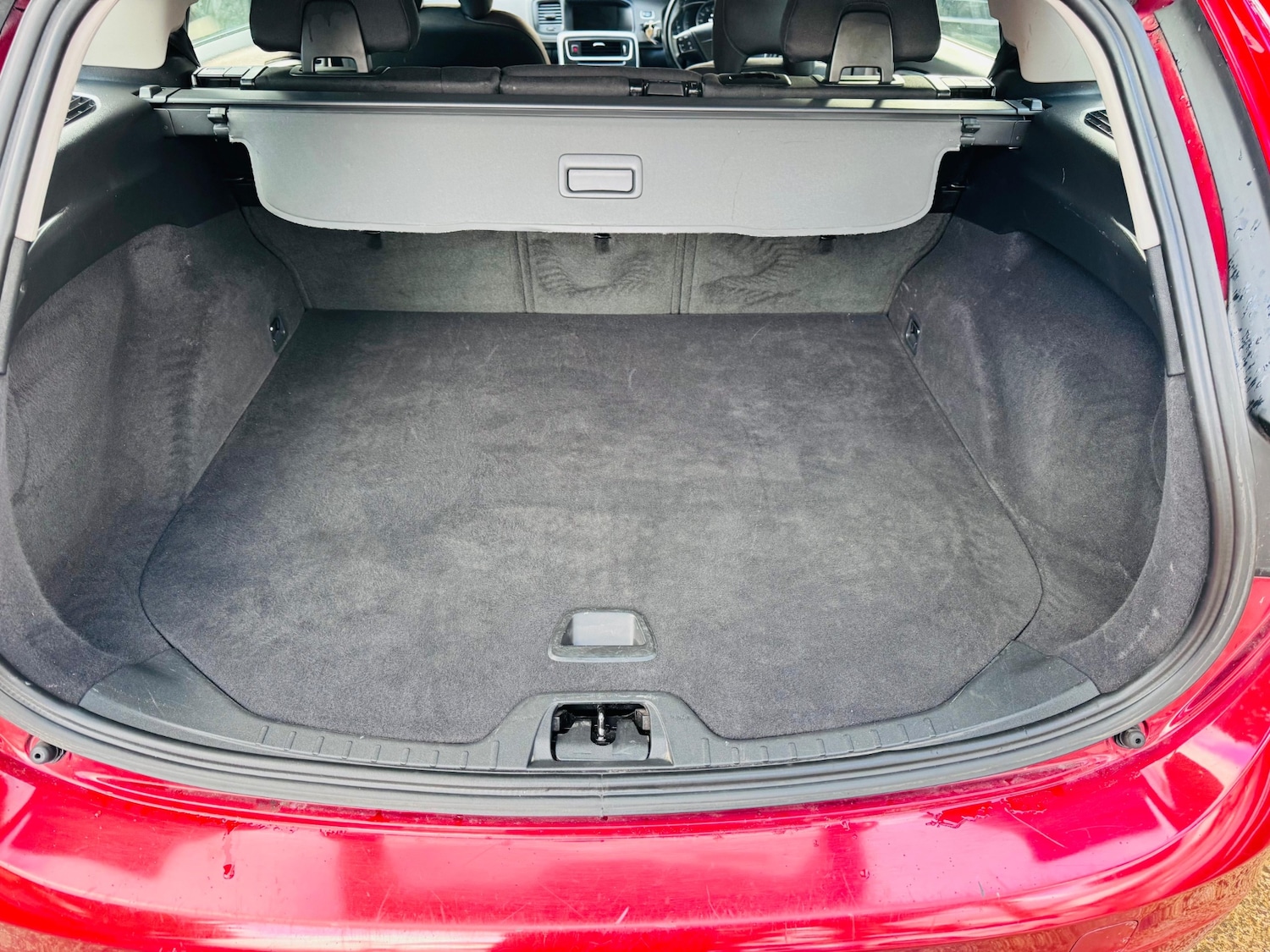 Used Volvo V60 2017 for sale - 77323389: Photo 14