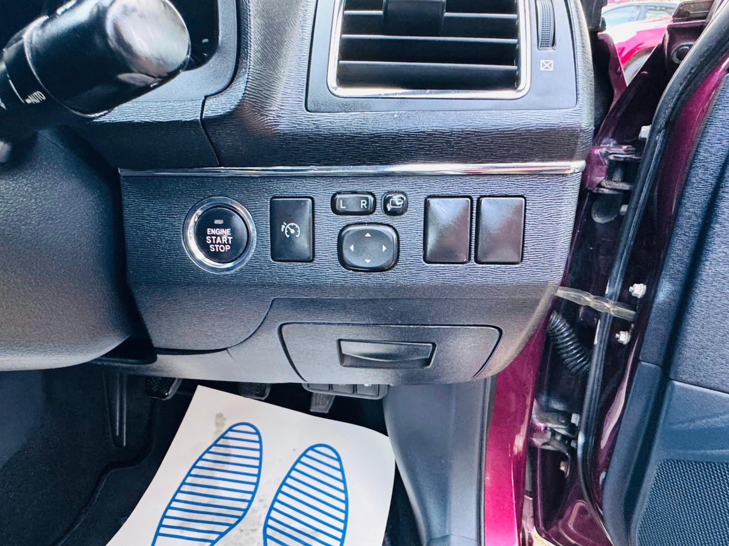 Used Toyota Avensis 2012 for sale - 76564972: Photo 15