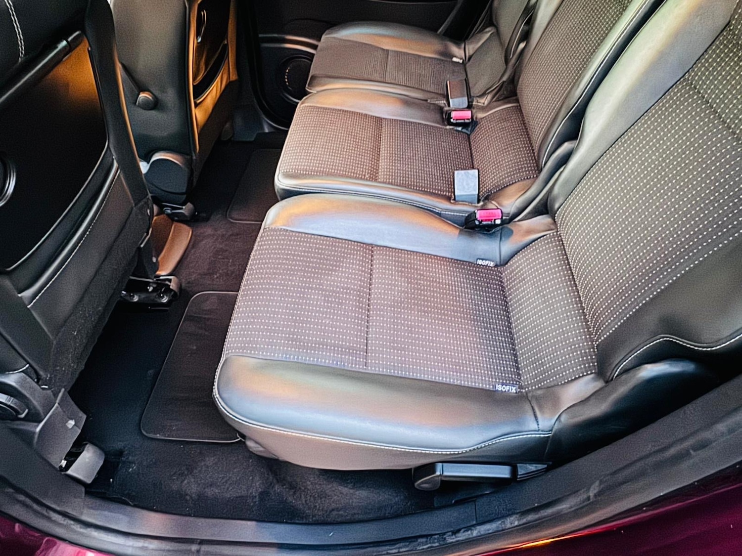 Used Renault Grand Scenic 2012 for sale - 76807304: Photo 13