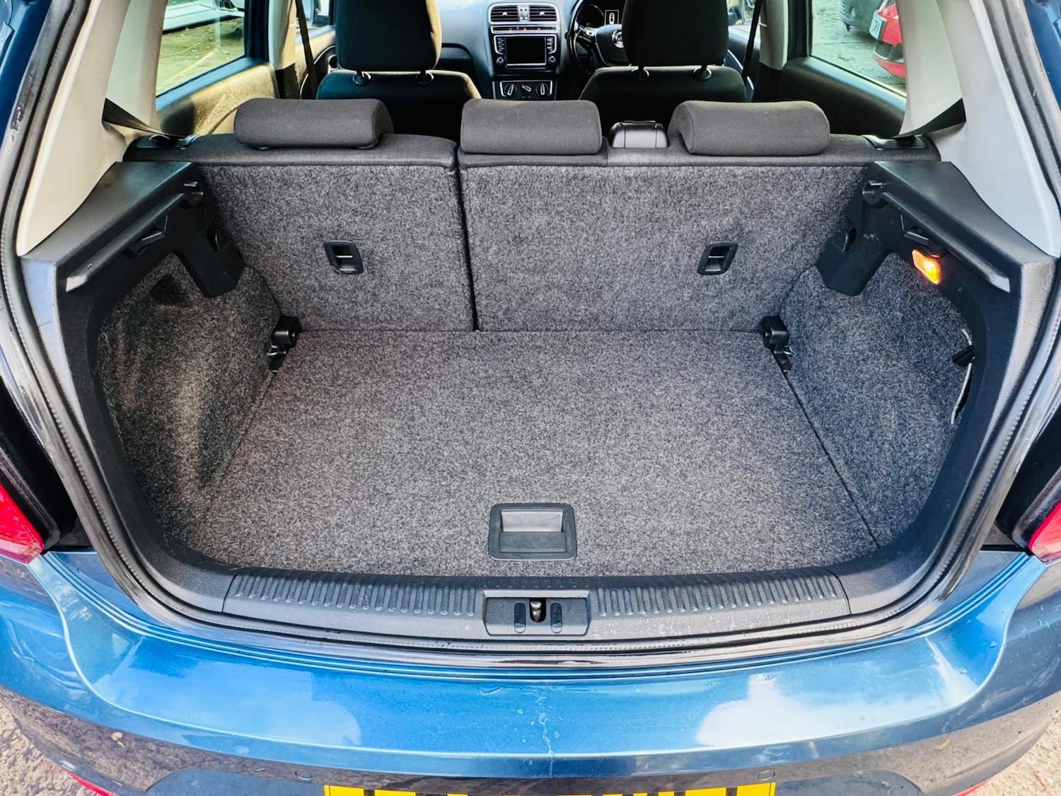 Used Volkswagen Polo 2016 for sale - 76347096: Photo 10