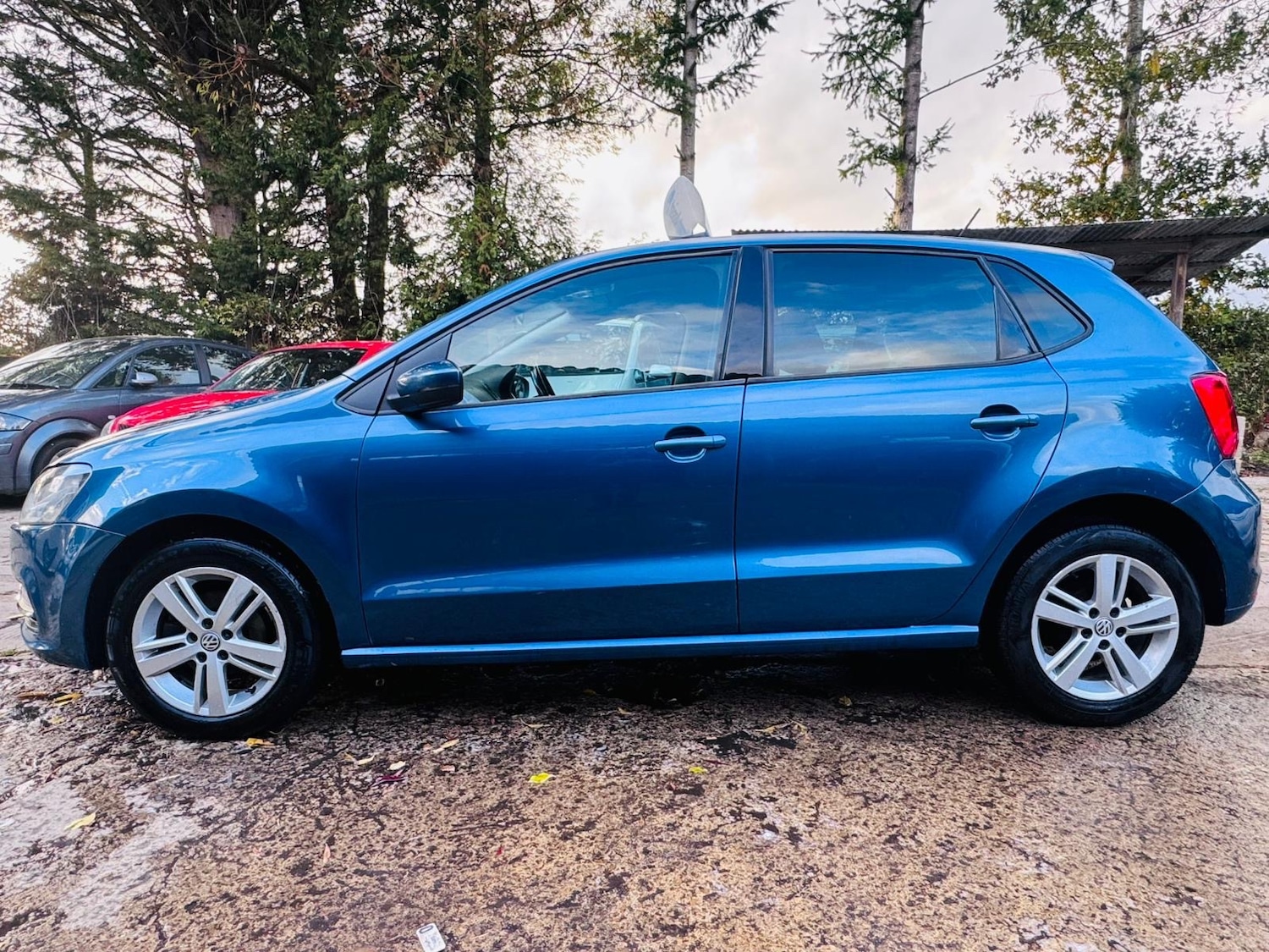 Used Volkswagen Polo 2016 for sale - 76347096: Photo 4