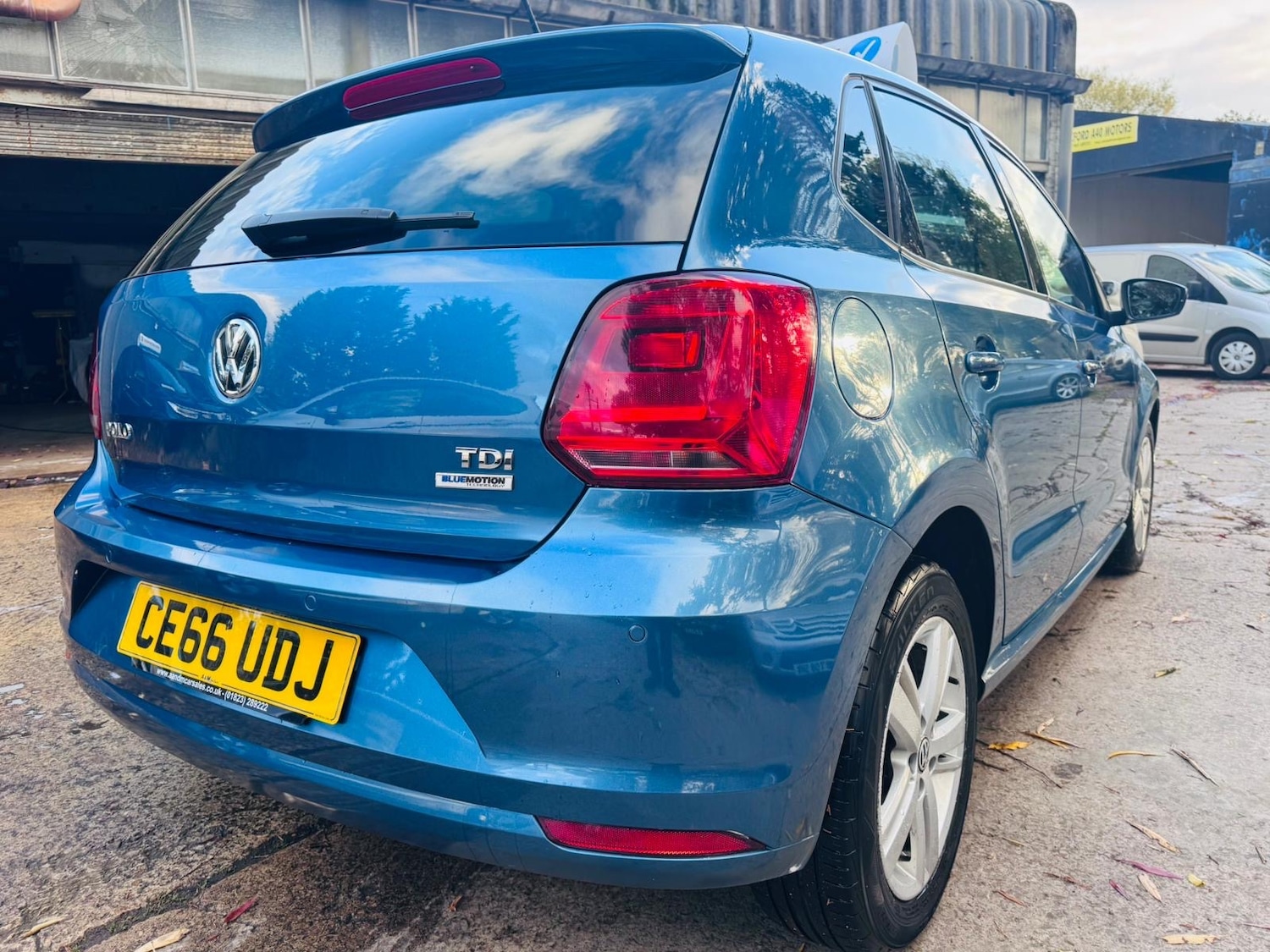 Used Volkswagen Polo 2016 for sale - 76347096: Photo 6