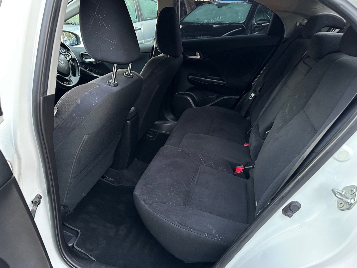 Used Honda Civic 2014 for sale - 76605993: Photo 14