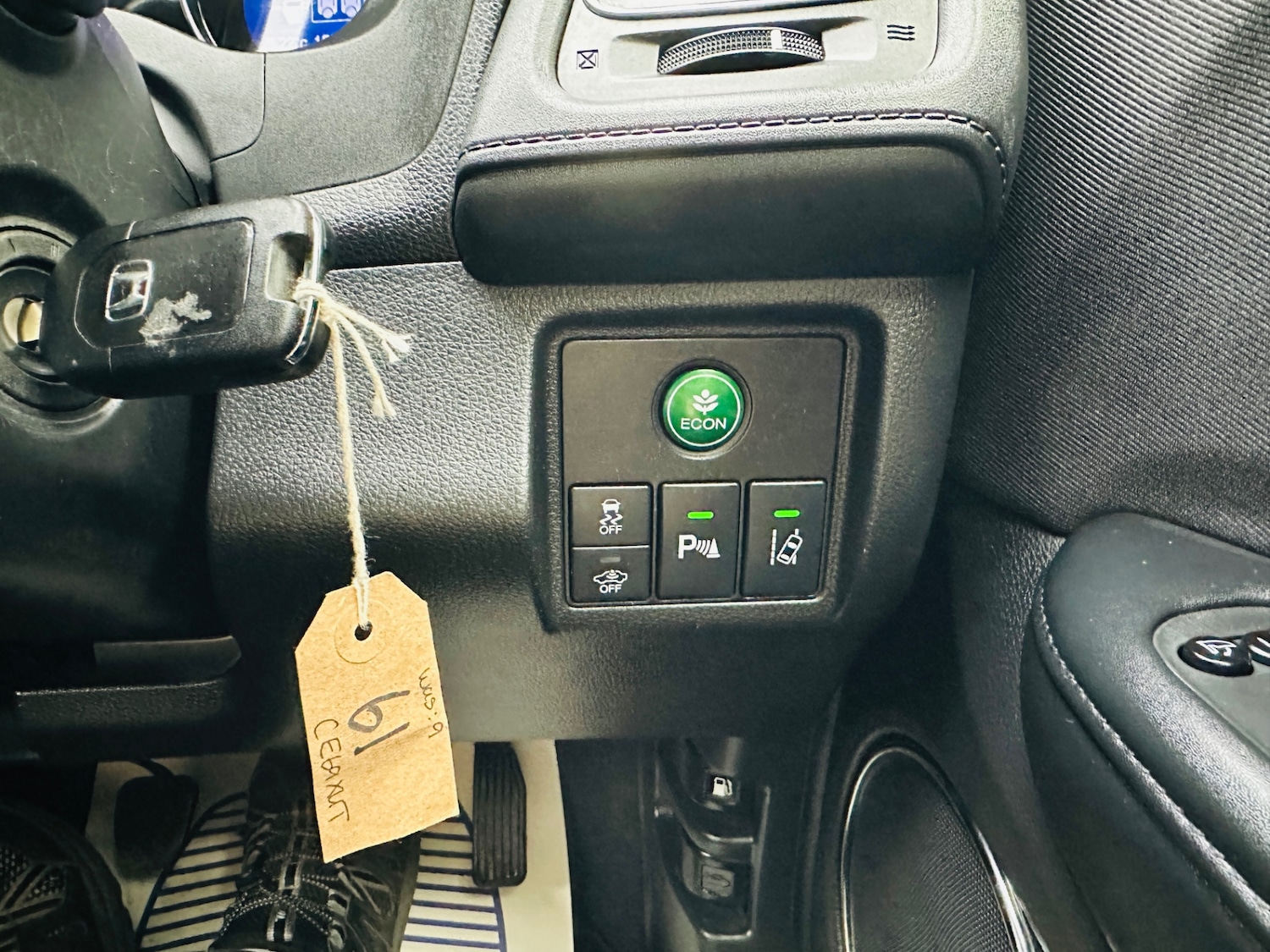 Vehicle 21