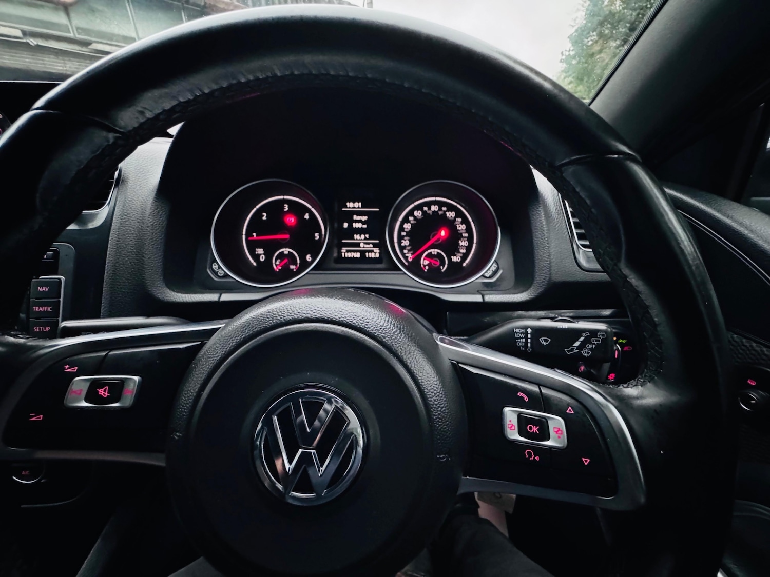 Used Volkswagen Scirocco 2015 for sale - 76225487: Photo 16