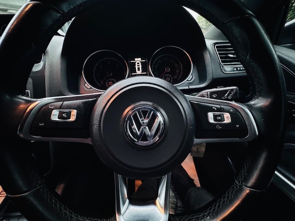 Used Volkswagen Scirocco 2015 for sale - 76225487: Photo 17