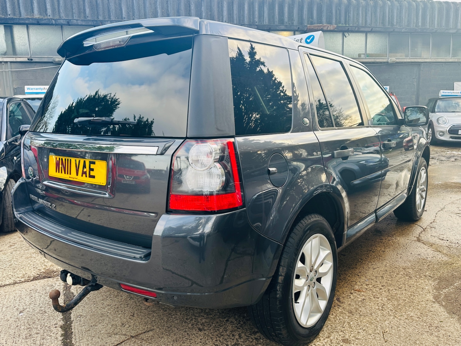 Used Land Rover Freelander 2011 for sale - 77687778: Photo 9
