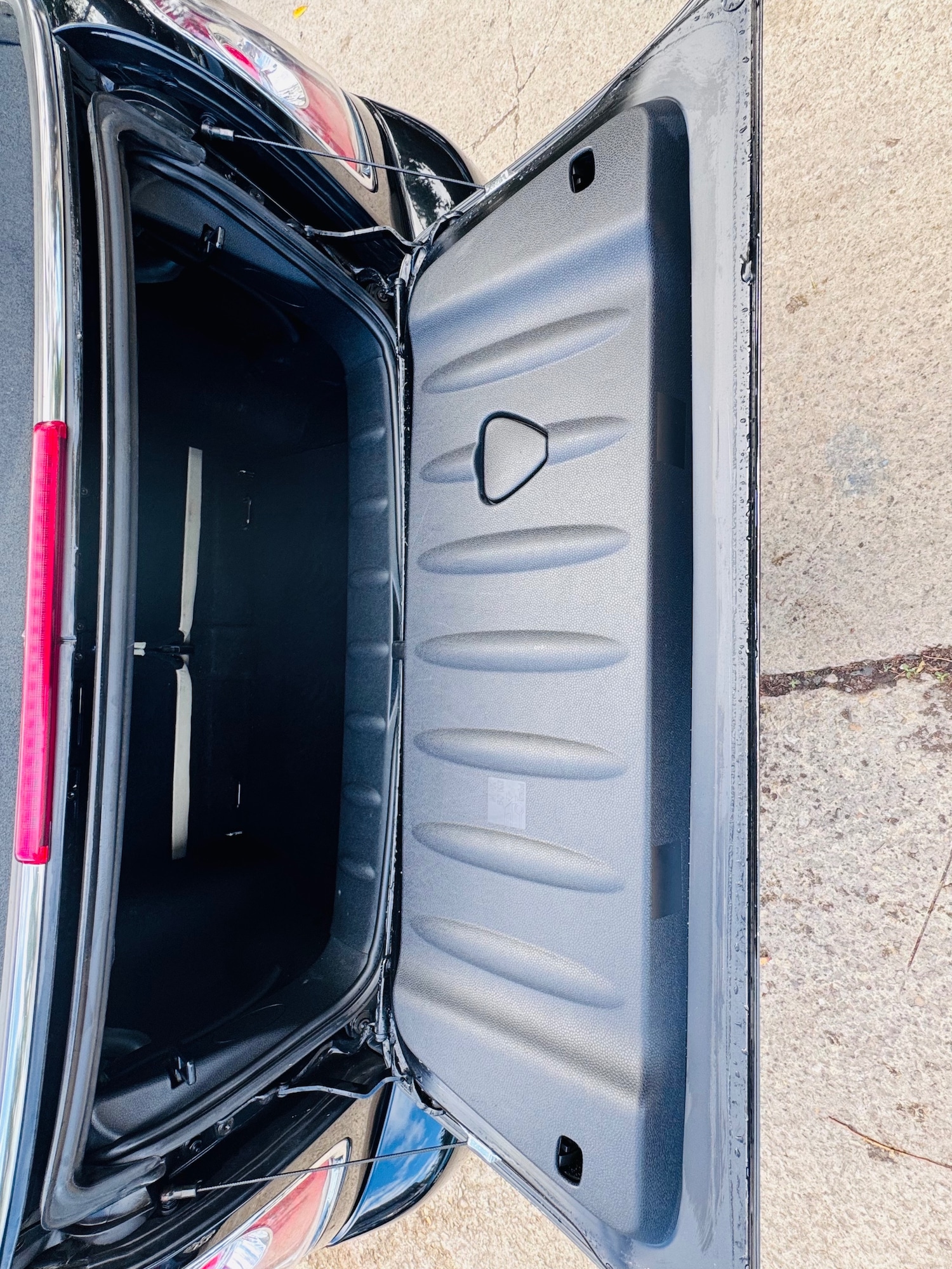 Used MINI Convertible 2011 for sale - 77502266: Photo 11