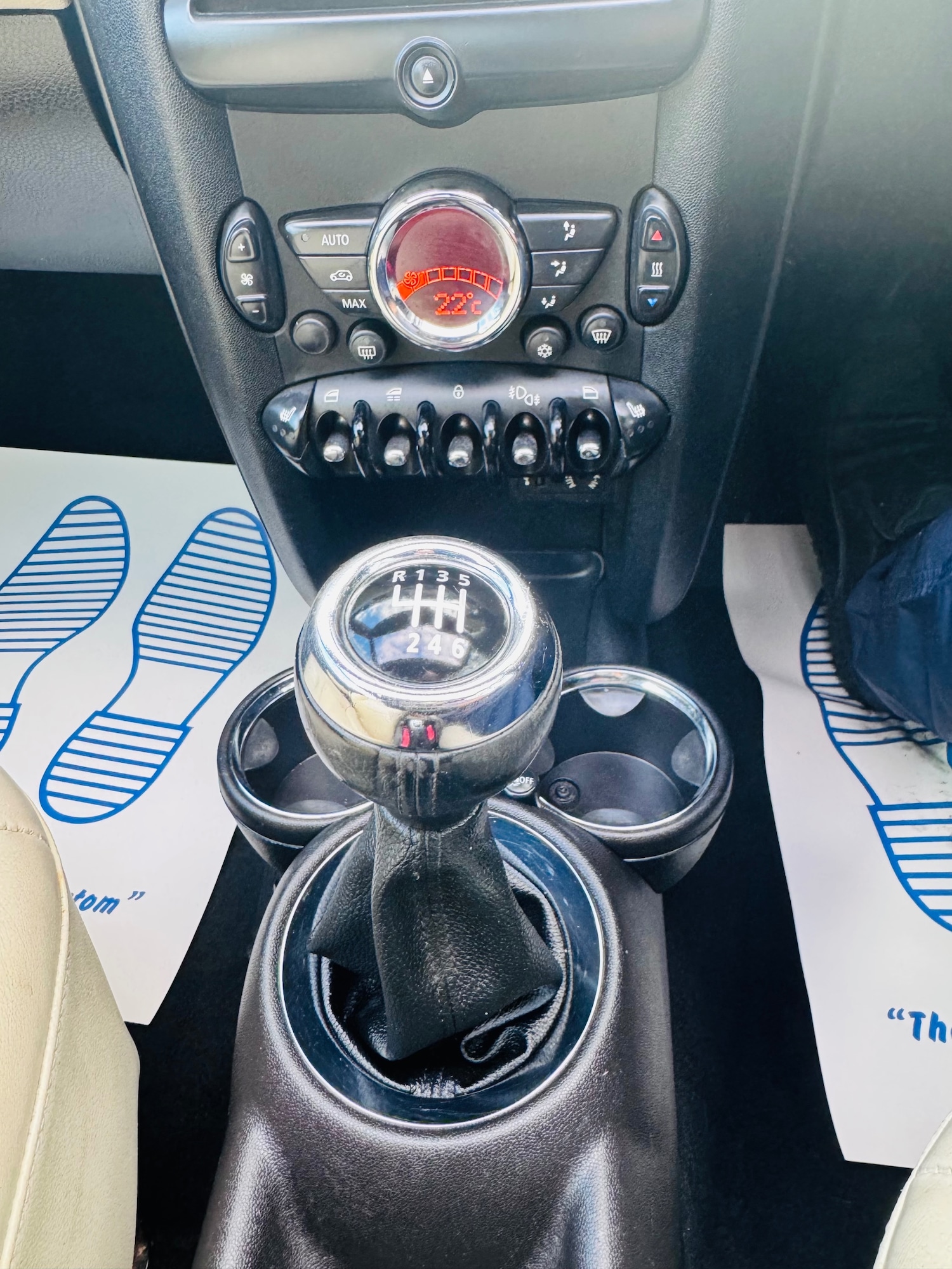 Used MINI Convertible 2011 for sale - 77502266: Photo 15