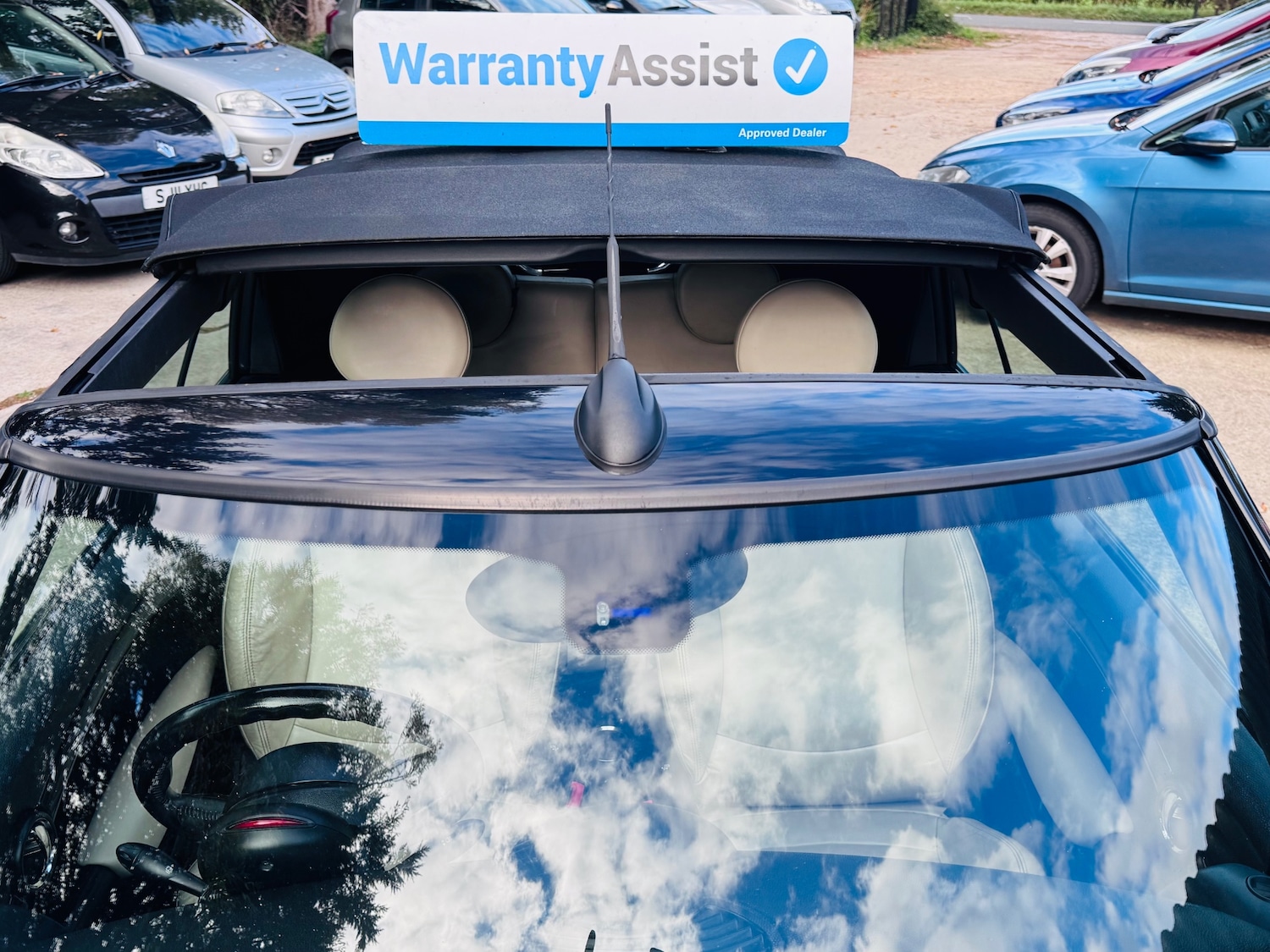 Used MINI Convertible 2011 for sale - 77502266: Photo 9