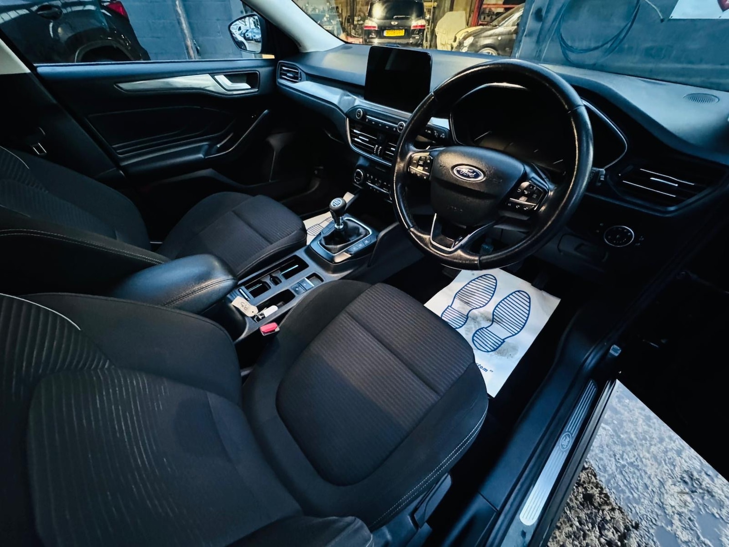 Used Ford Focus 2018 for sale - 76941670: Photo 11