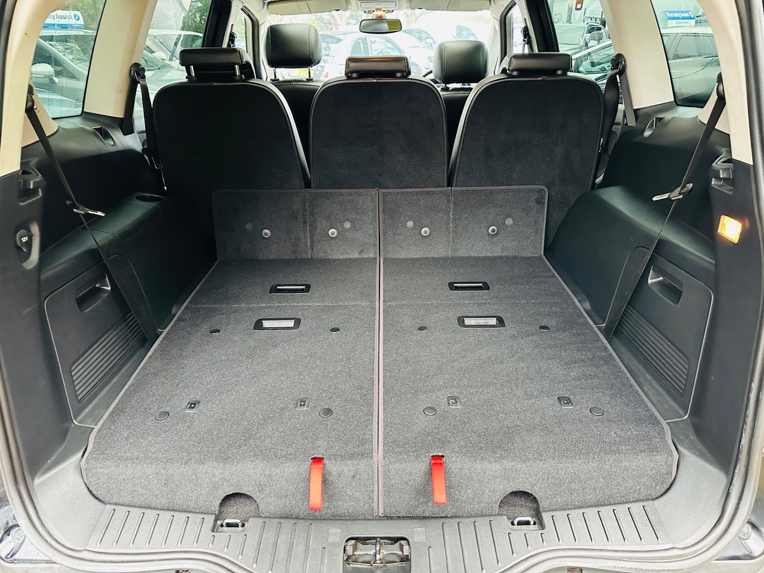 Used Ford S-Max 2008 for sale - 76951320: Photo 14