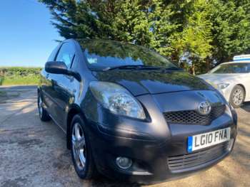 Used Toyota Yaris 2010 for sale - 74656253: Photo