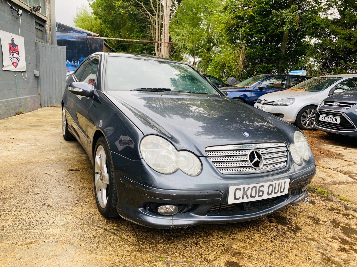 Used Mercedes-Benz C-Class 2006 for sale - 76075701: Photo 2