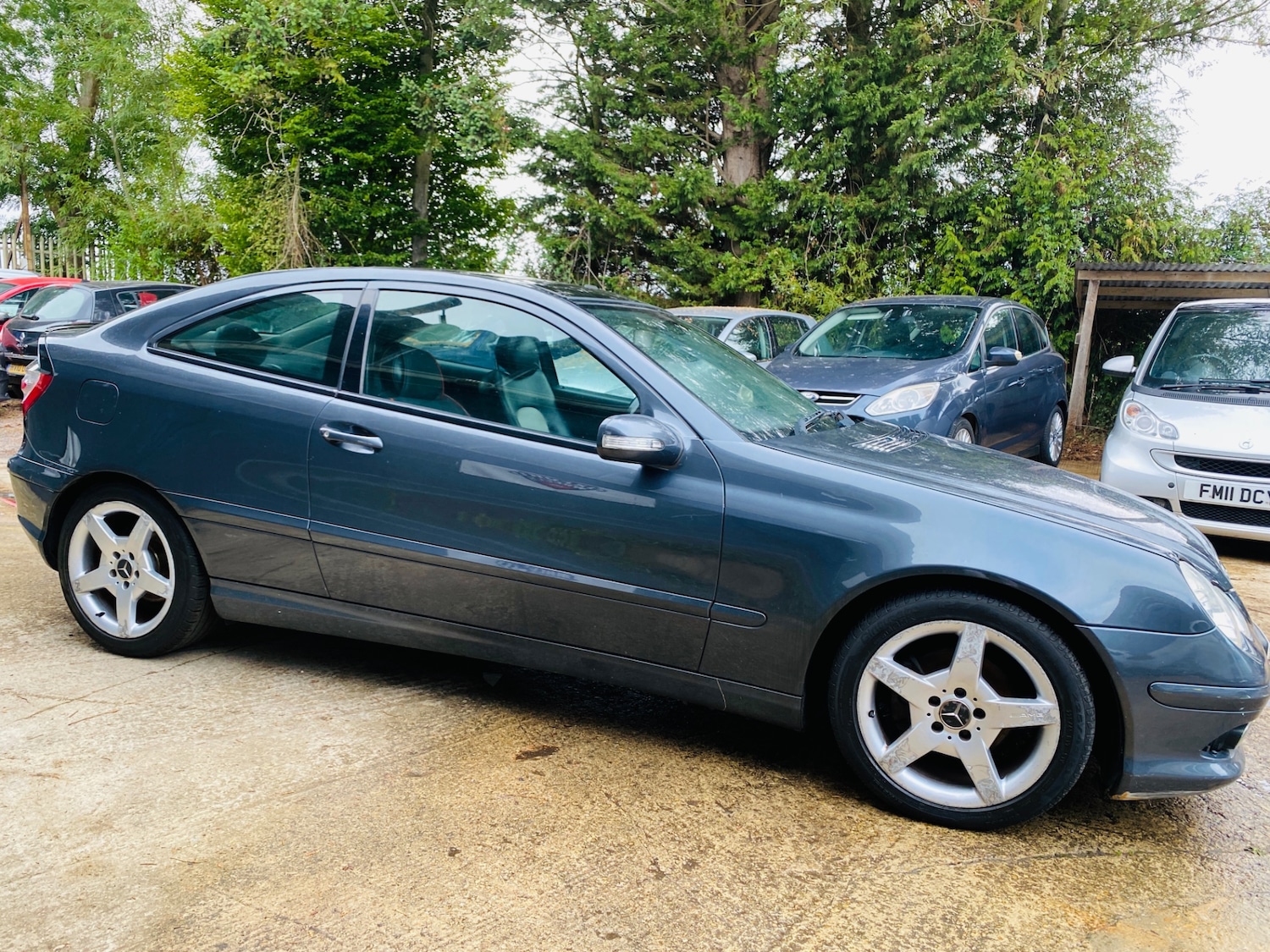 Used Mercedes-Benz C-Class 2006 for sale - 76075701: Photo 4