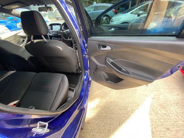 Used Ford Focus 2017 for sale - 75165702: Photo 41