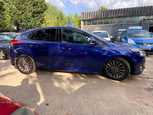 Used Ford Focus 2017 for sale - 75165702: Photo 8