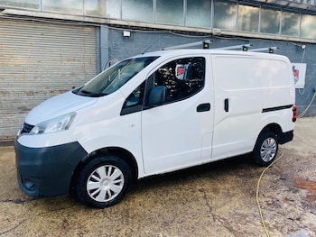 Used Nissan NV200 2014 for sale - 75541979: Photo