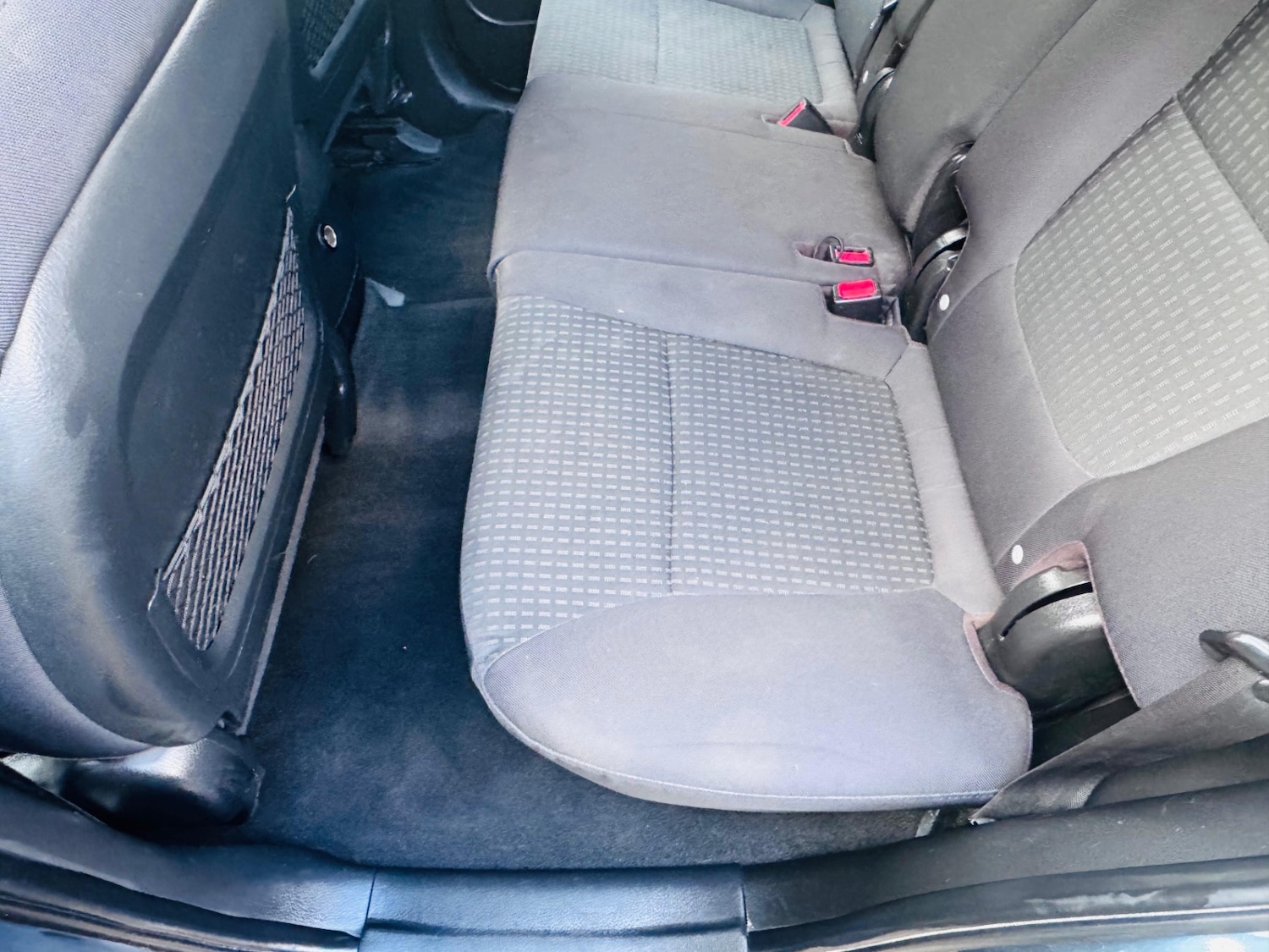 Used Kia Sorento 2011 for sale - 77399990: Photo 12