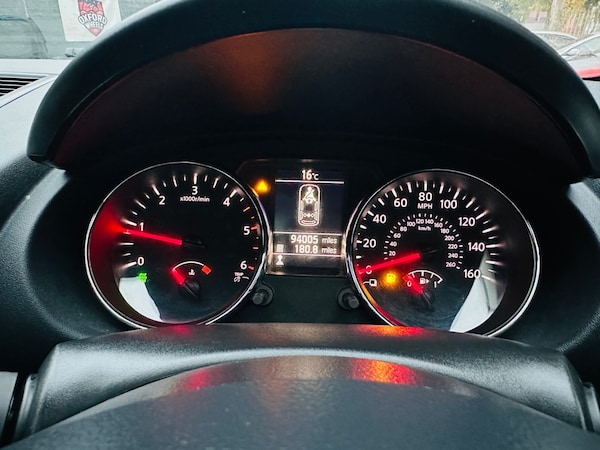 Used Nissan Qashqai+2 2013 for sale - 76298283: Photo 17