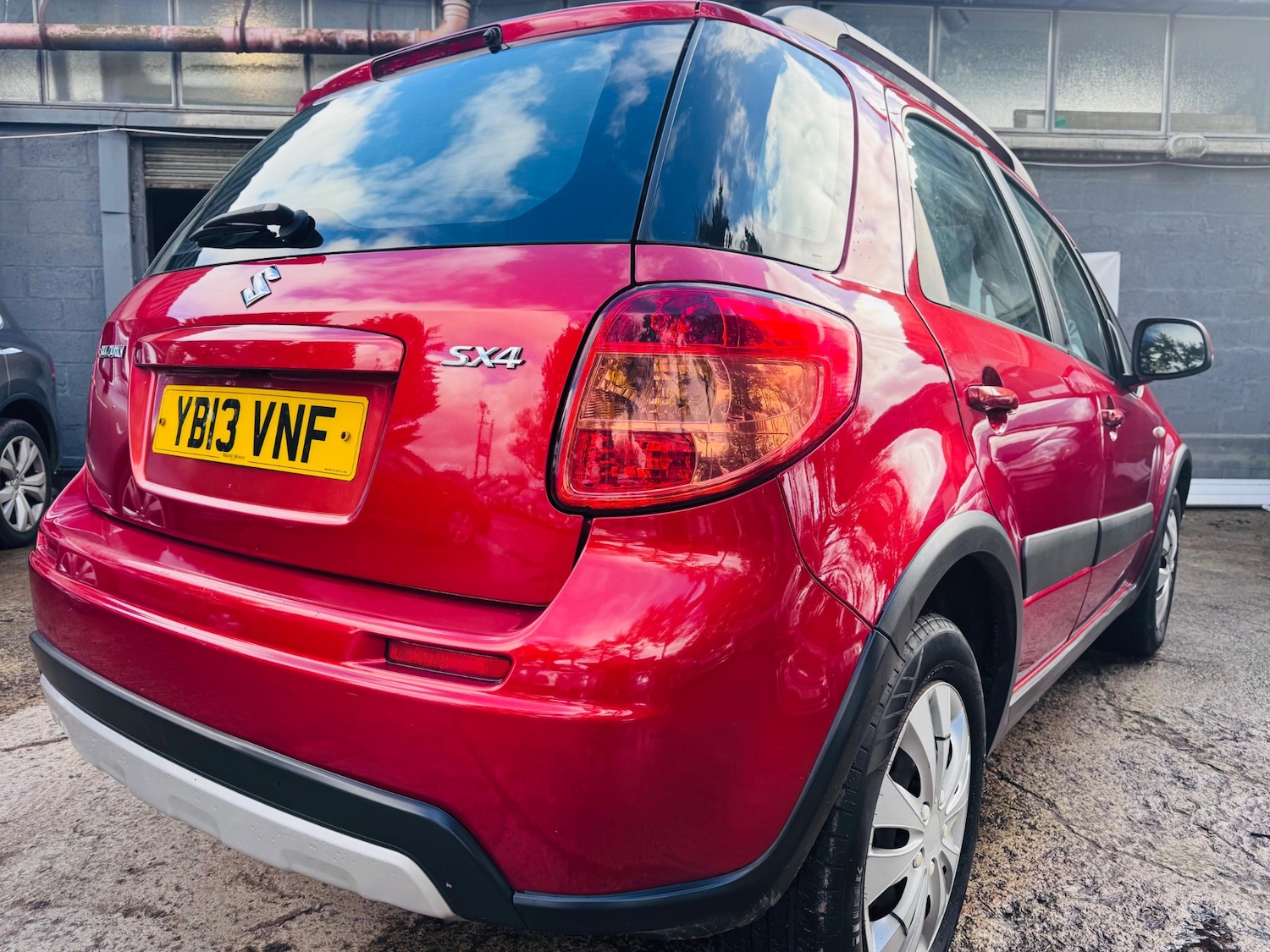 Used Suzuki SX4 2013 for sale - 77562963: Photo 7