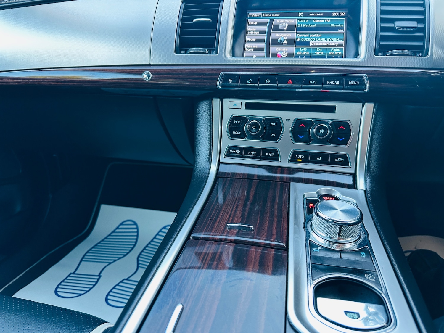 Used Jaguar XF 2014 for sale - 77945806: Photo 17