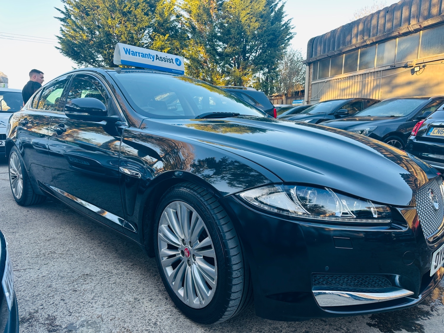 Used Jaguar XF 2014 for sale - 77945806: Photo 4