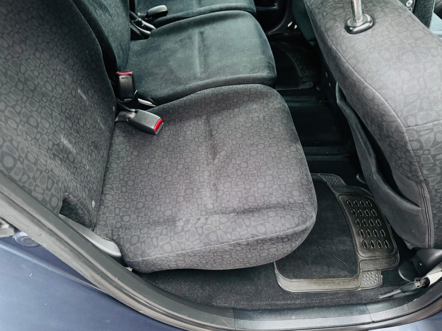 Used Honda FR-V 2004 for sale - 77168486: Photo 10