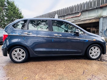 Used Honda FR-V 2004 for sale - 77168486: Photo