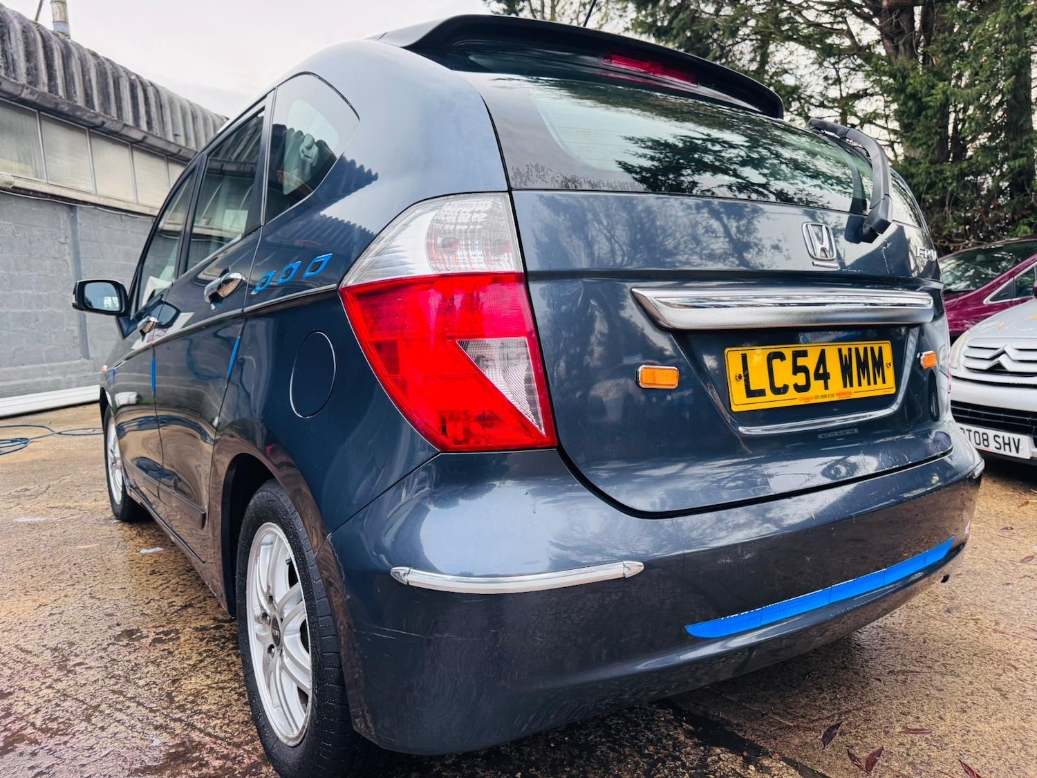 Used Honda FR-V 2004 for sale - 77168486: Photo 5