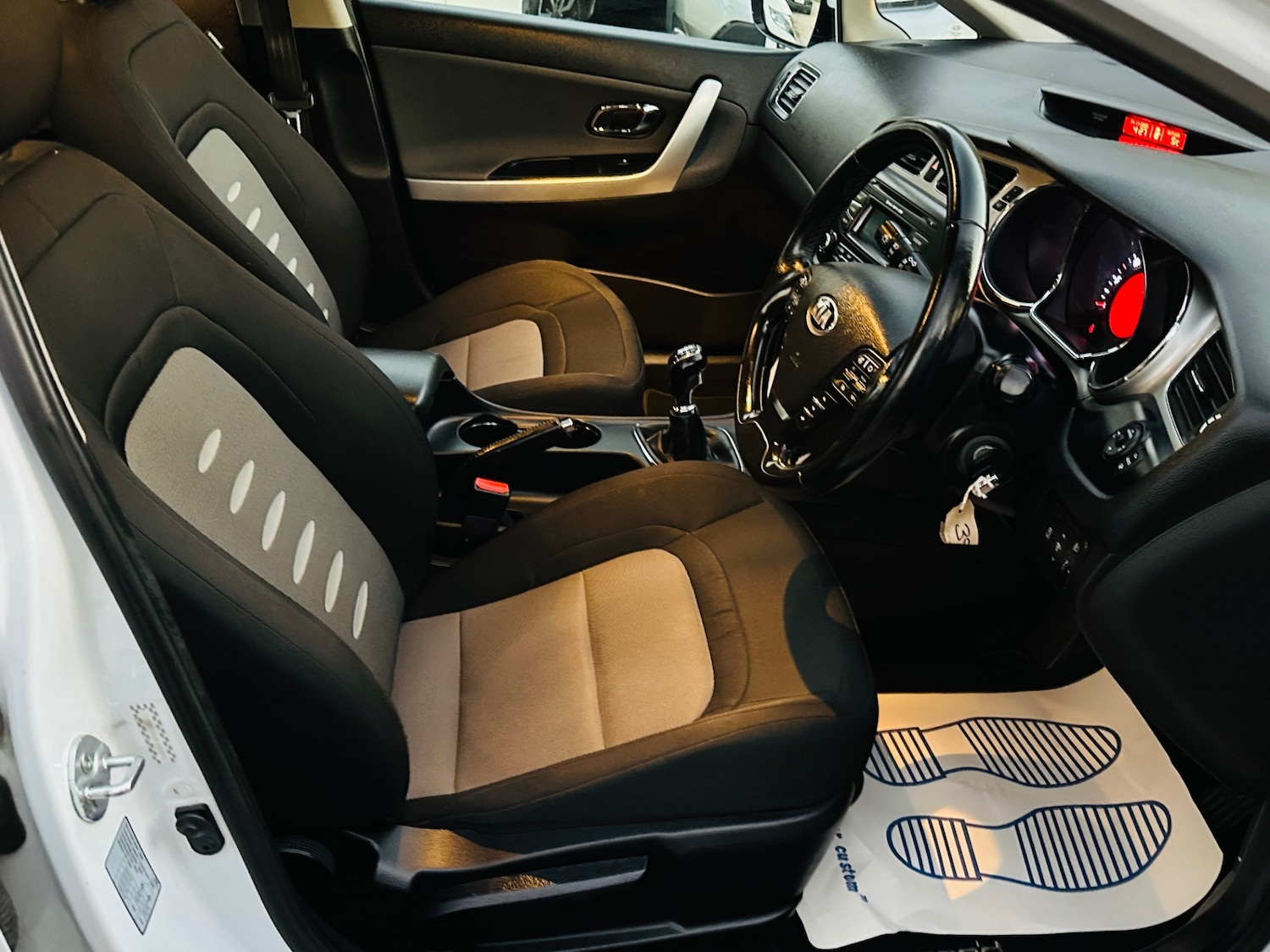 Used Kia Ceed 2014 for sale - 76606033: Photo 11