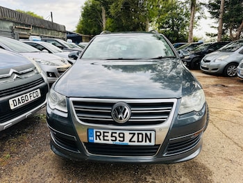 Volkswagen - Passat