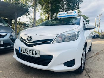 Used Toyota Yaris 2013 for sale - 79828667: Photo