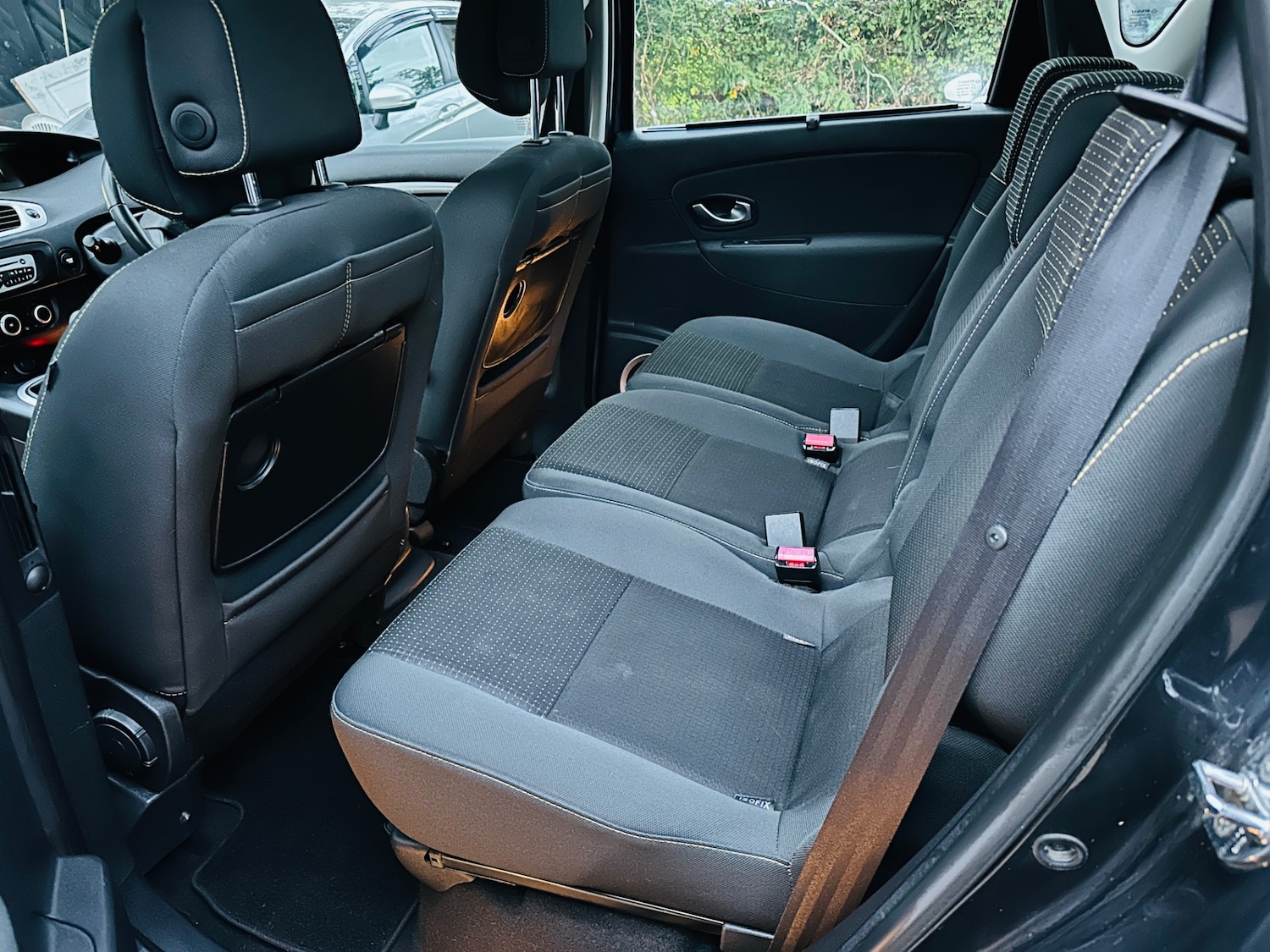 Used Renault Scenic 2010 for sale - 76412066: Photo 11