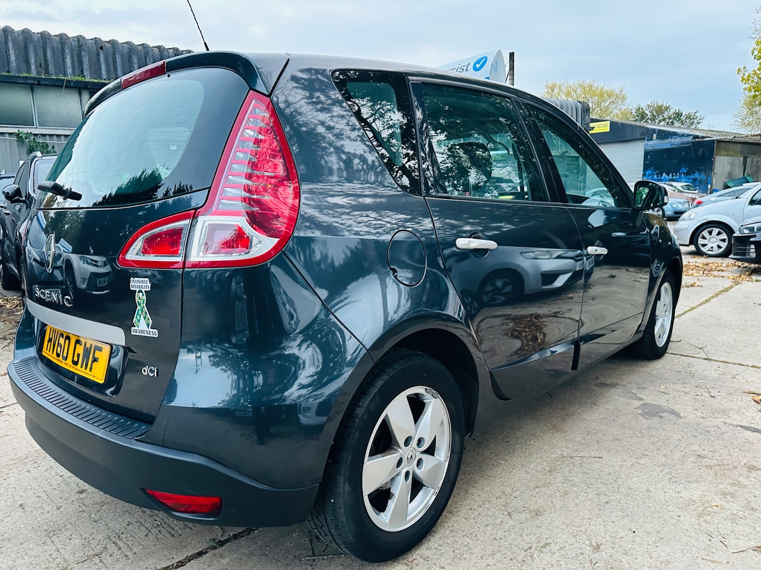 Used Renault Scenic 2010 for sale - 76412066: Photo 6