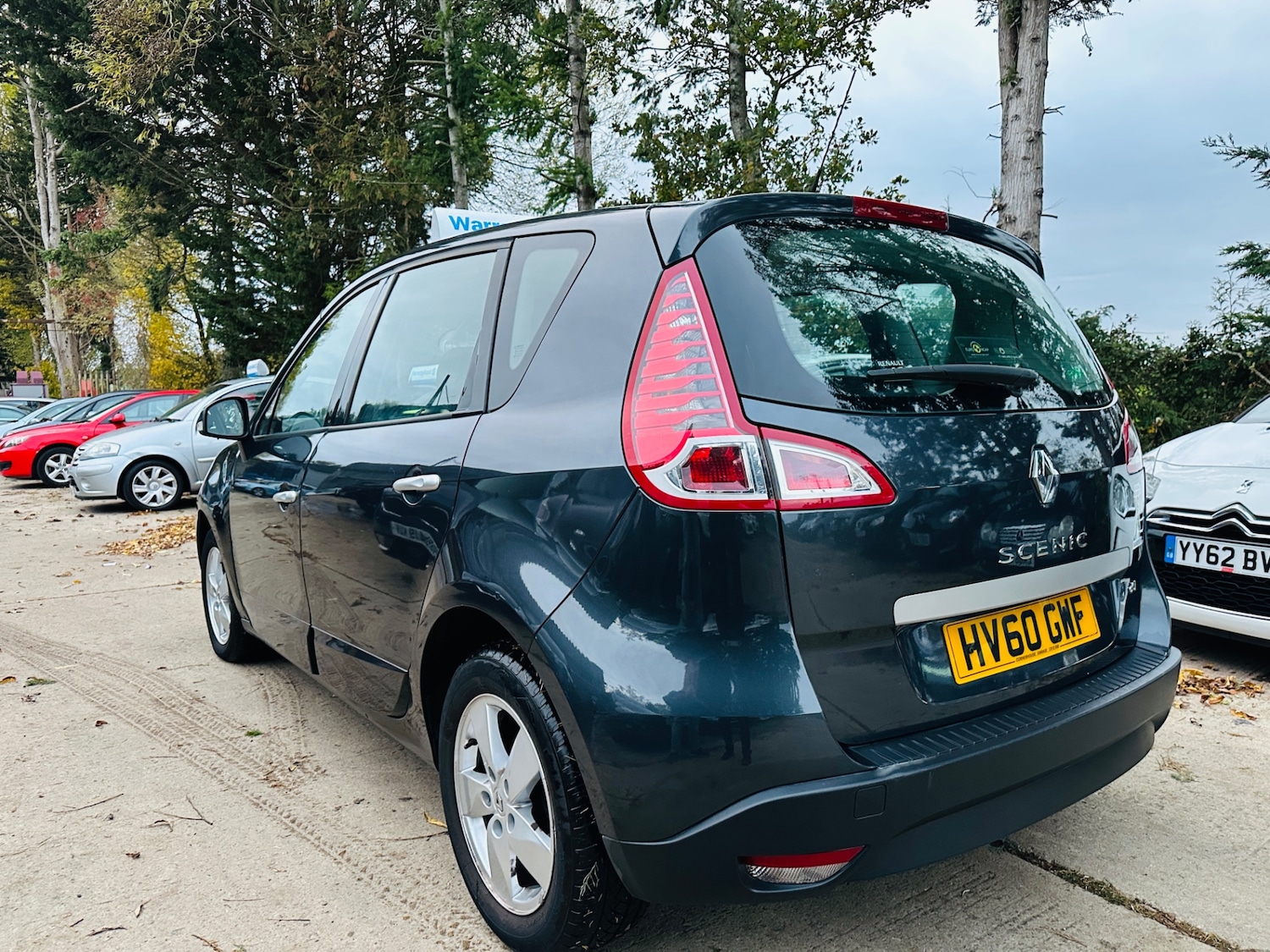 Used Renault Scenic 2010 for sale - 76412066: Photo 7