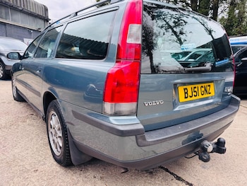 Used Volvo V70 2001 for sale - 78106246: Photo