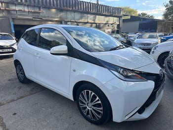 Used Toyota AYGO 2016 for sale - 79455829: Photo