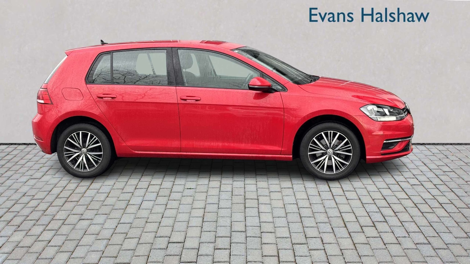 Used Volkswagen Golf 2017 for sale - 77928633: Photo 3