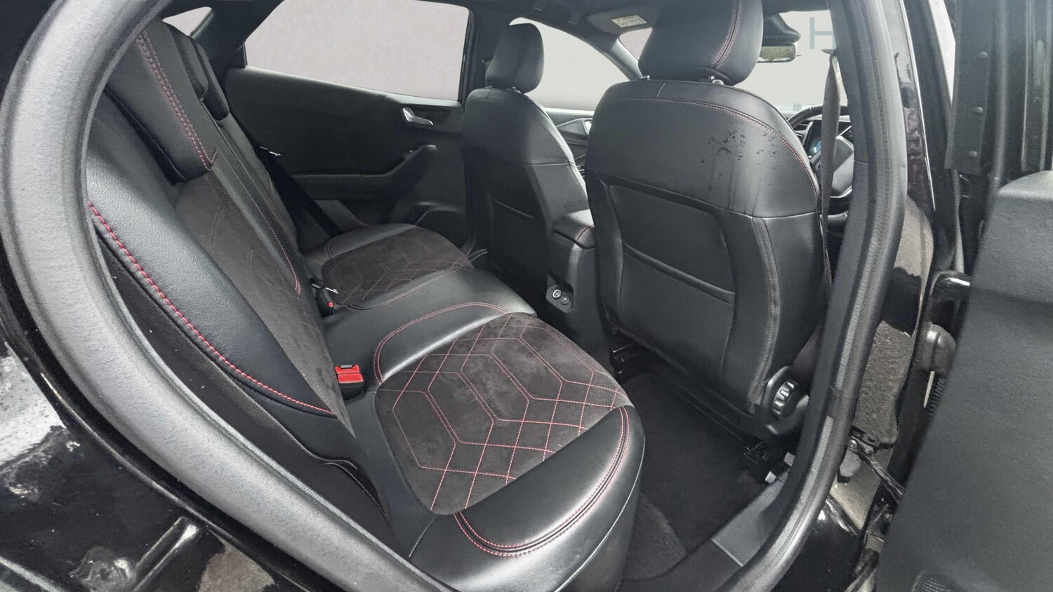 Used Ford Puma 2024 for sale - 78052109: Photo 7