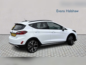 Used Ford Fiesta 2023 for sale - 78104635: Photo