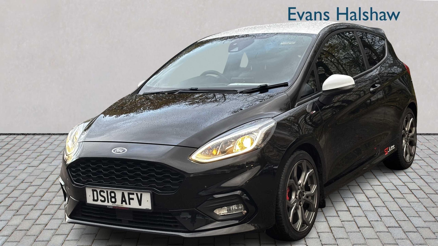 Used Ford Fiesta 2018 for sale - 76515670: Photo 2