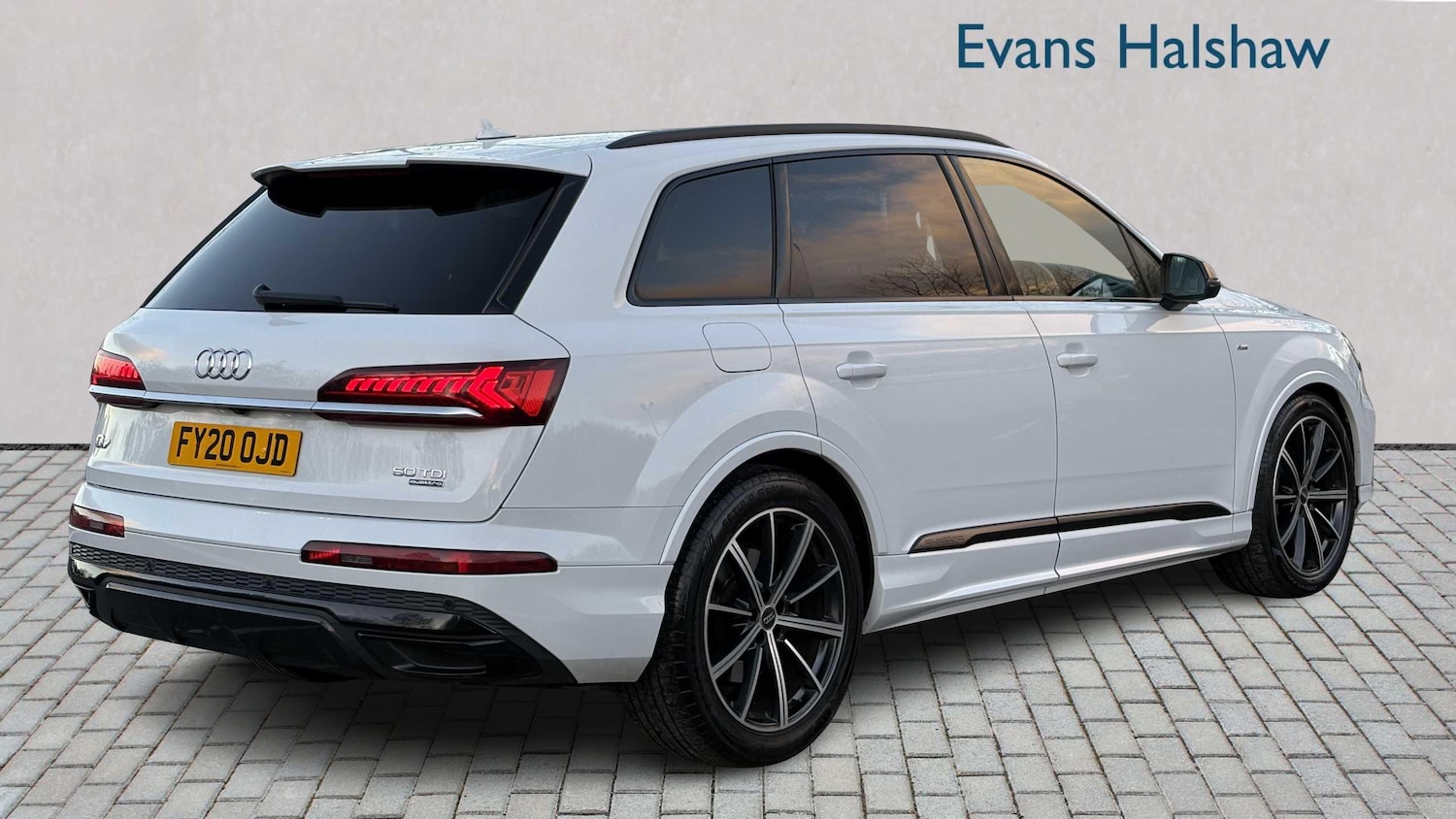 Used Audi Q7 2020 for sale - 77112473: Photo 3