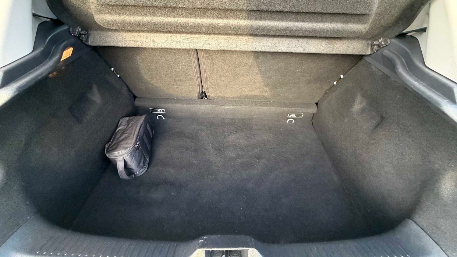 Used Renault Clio for sale - 77661232: Photo 13