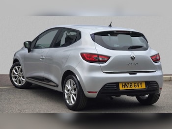 Used Renault Clio 2018 for sale - 75917959: Photo