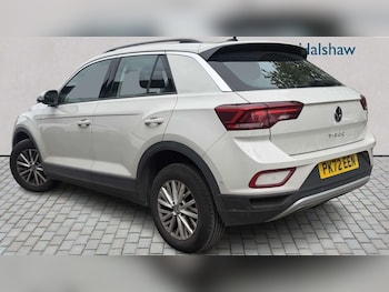 Used Volkswagen T-Roc 2022 for sale - 78774541: Photo