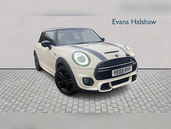Used MINI Hatch 2019 for sale - 76523991: Photo