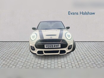 Used MINI Hatch 2019 for sale - 76523991: Photo