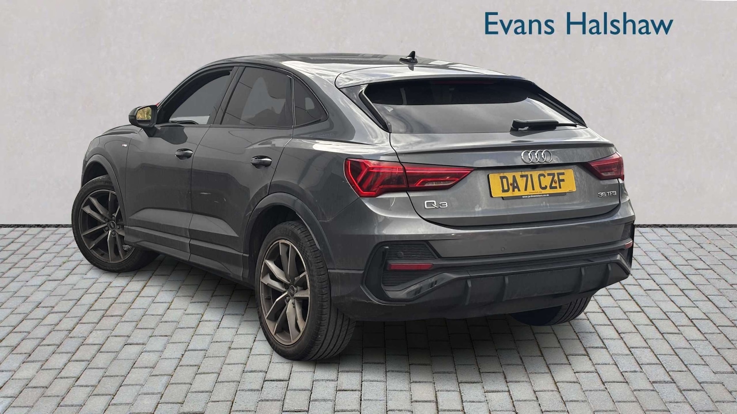 Used Audi Q3 2022 for sale - 78089928: Photo 2