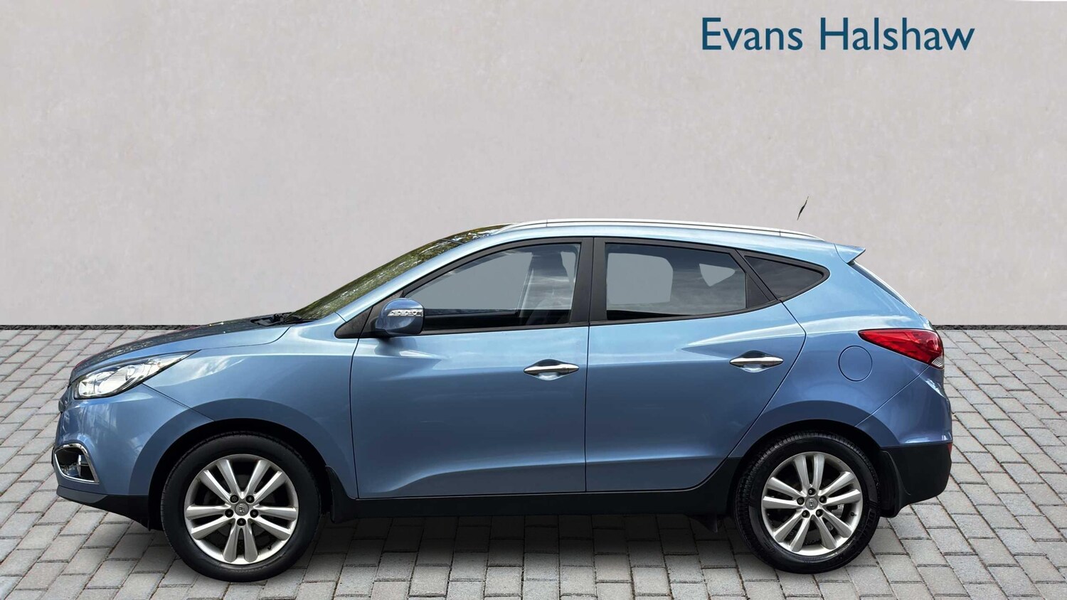 Used Hyundai Ix35 2013 for sale - 76242378: Photo 3